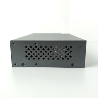 Коммутатор XVI SWP3608, 8 PoE 10/100, 2UpLink, 1SFP, 120Вт, 7,8Gbps, 2K MAC