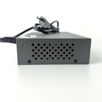 Коммутатор XVI SWP3508, 8 PoE 10/100, 120Вт, 5,6Gbps, 2K MAC