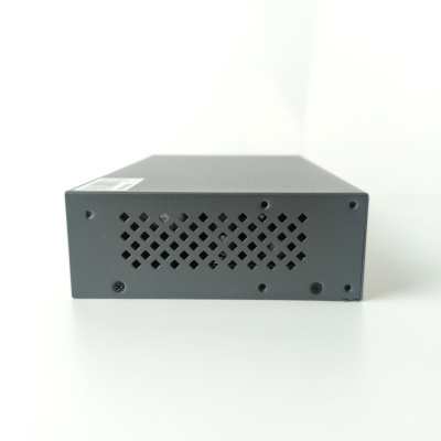 Коммутатор XVI SWP3608, 8 PoE 10/100, 2UpLink, 1SFP, 120Вт, 7,8Gbps, 2K MAC