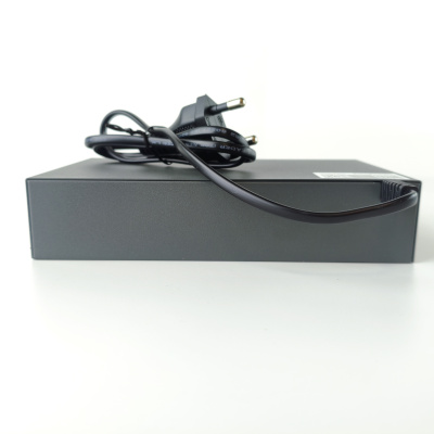 Коммутатор XVI SWP3508, 8 PoE 10/100, 120Вт, 5,6Gbps, 2K MAC